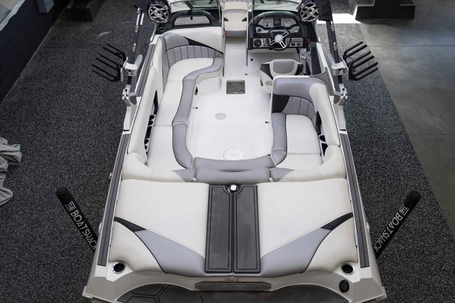 2018 MB Sports B52 23 Classic