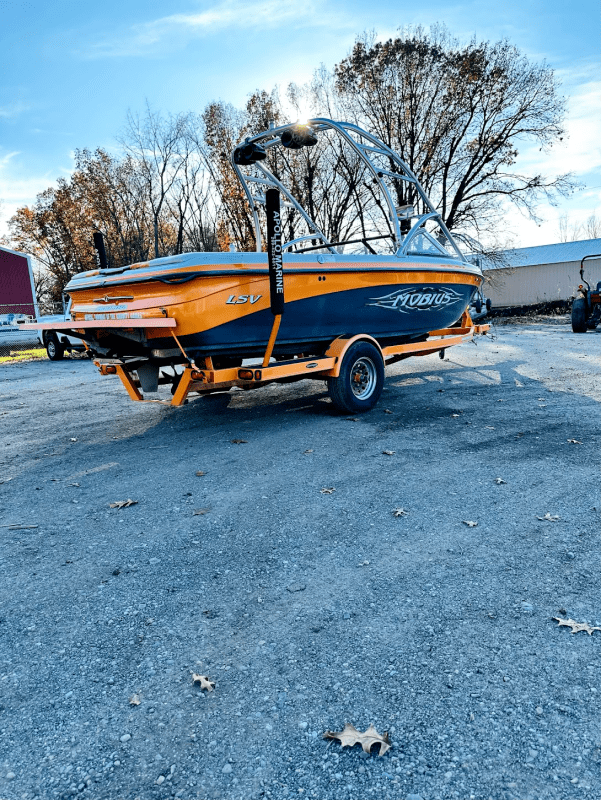 boat.Title