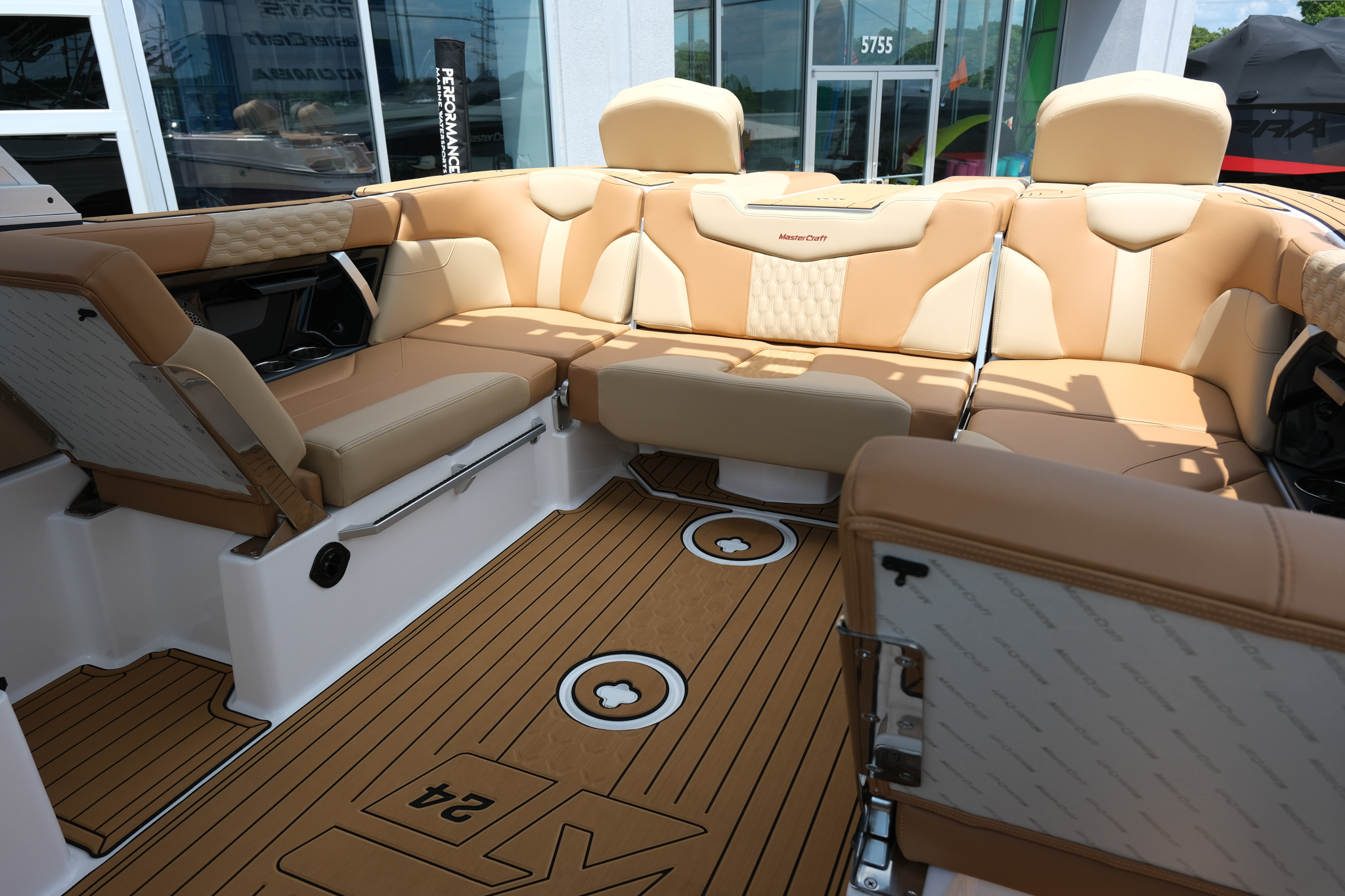 2024 MASTERCRAFT XT-24 BRAND NEW 