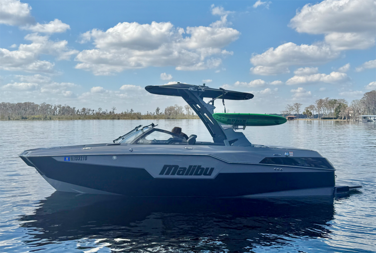 2022 MALIBU M220 – PERFECT CONDITION – FRESHWATER USE ONLY – LIKE NEW Icon