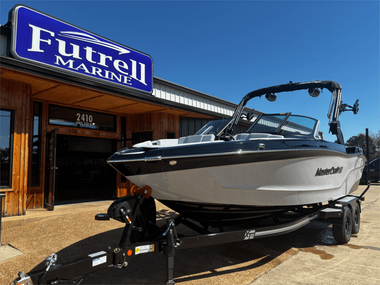 2025 MasterCraft XT23