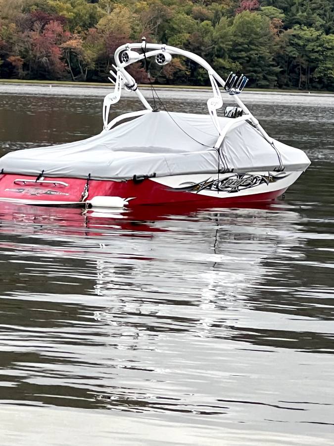 2005 Tige 22V