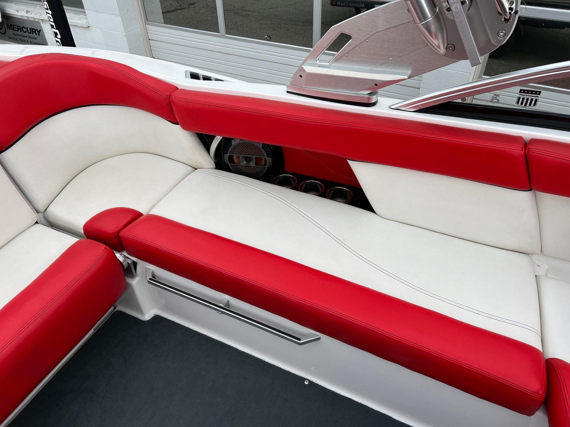 2020 MasterCraft XT23