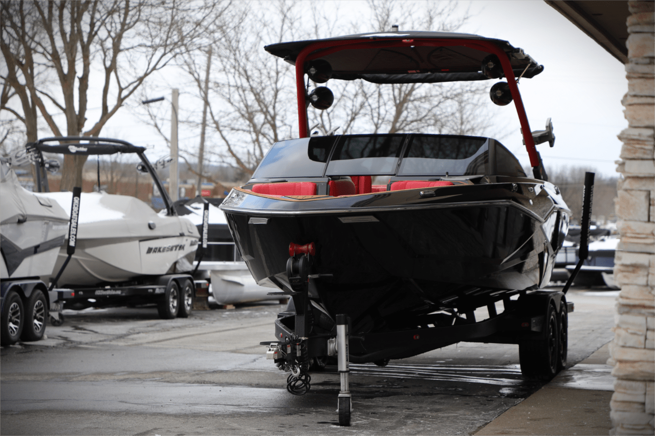 2023 Malibu Wakesetter 22 LSV – New Arrival – M6 Motor!