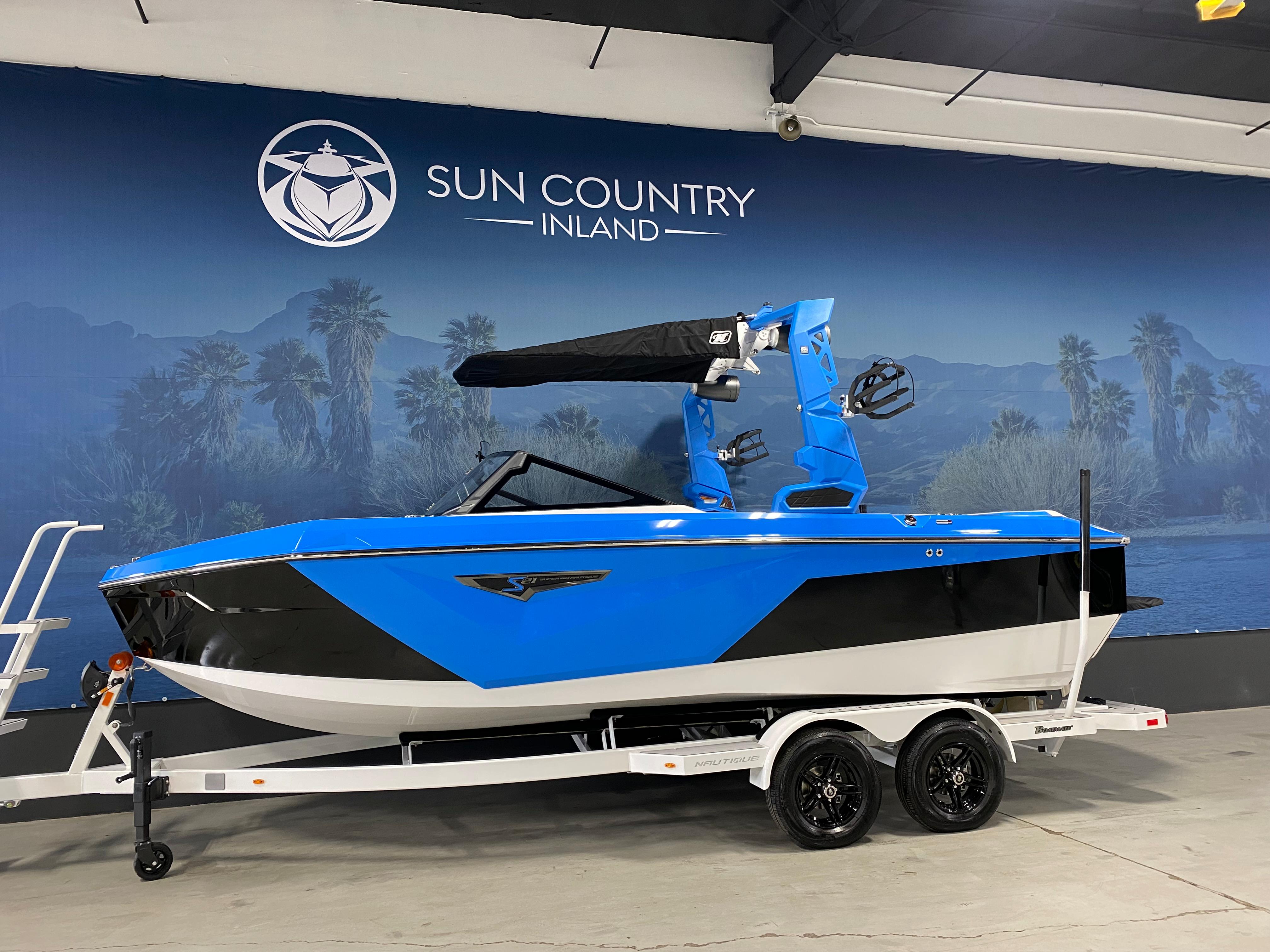 boat.Title