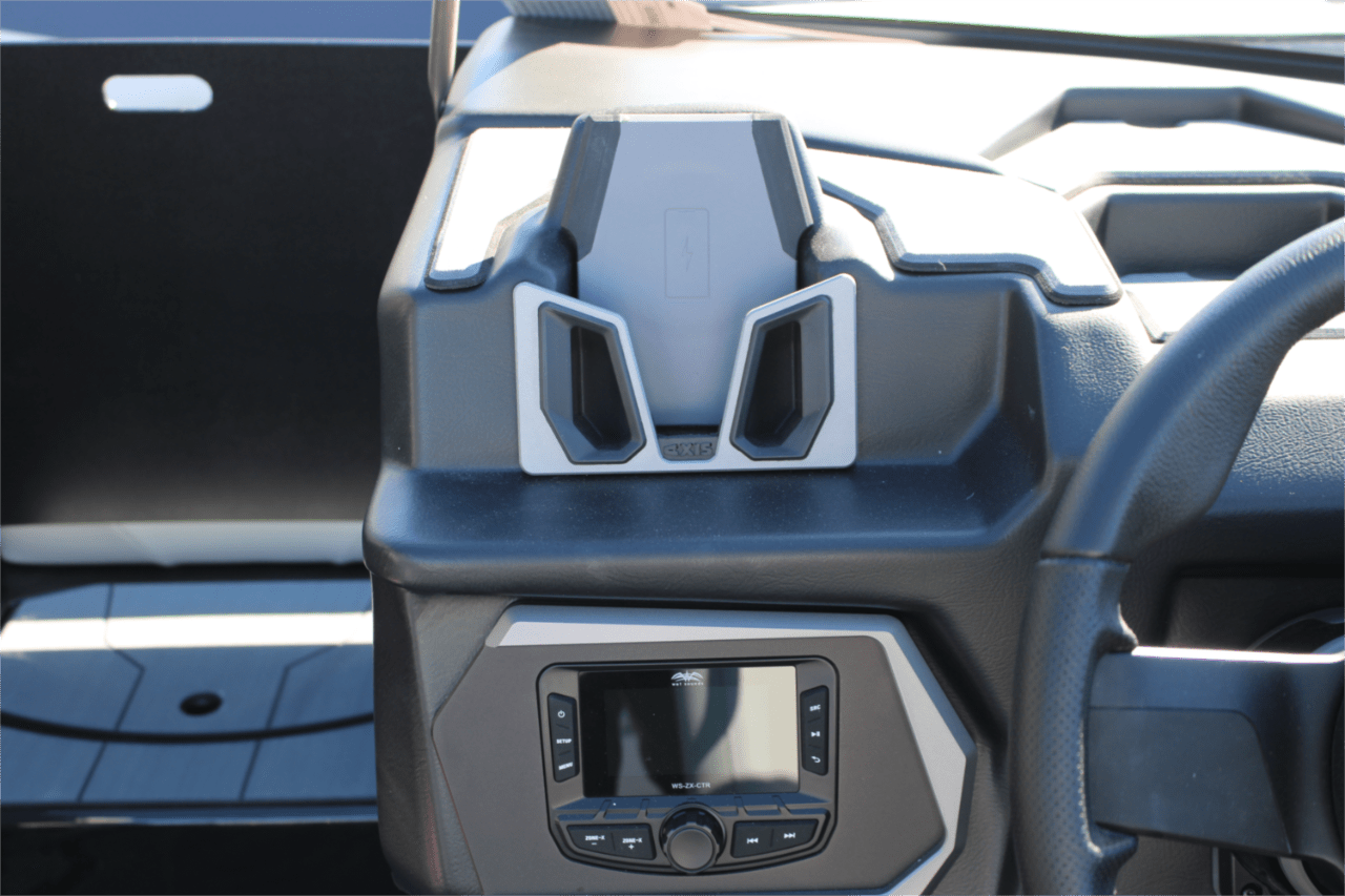 2025 Axis A225