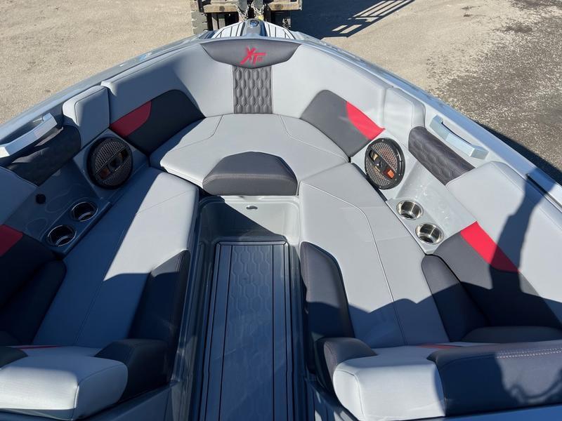 2025 MasterCraft XT23s