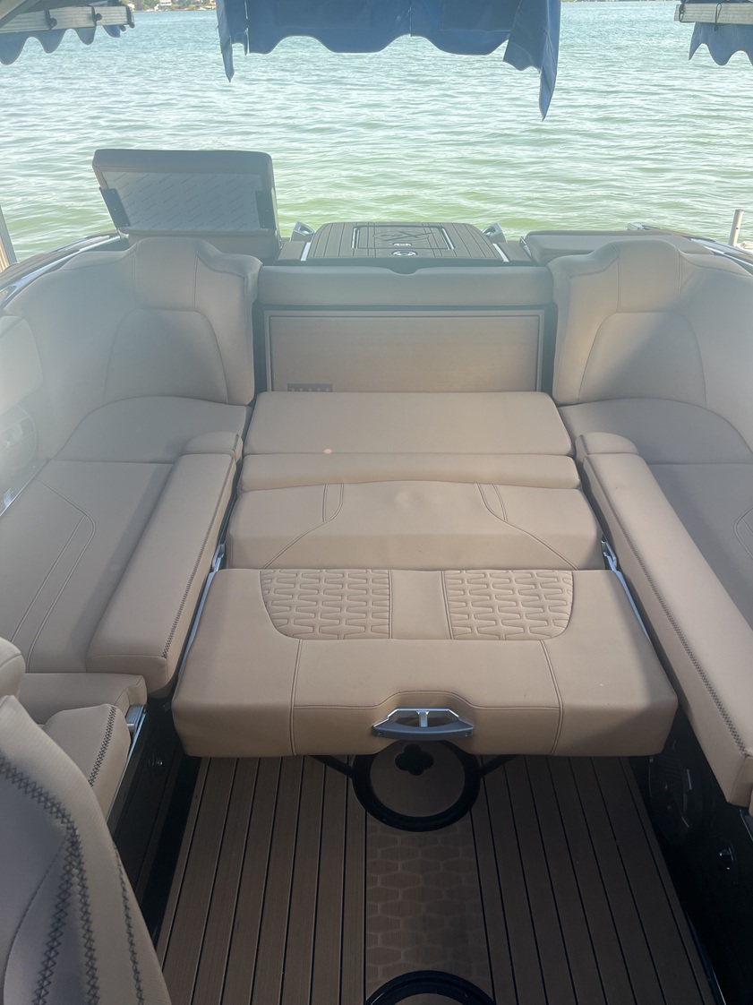 2021 Mastercraft X24