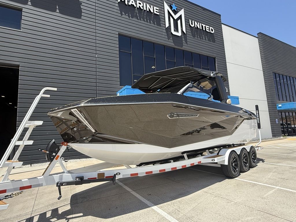 2025 Nautique G25 Centennial Edition