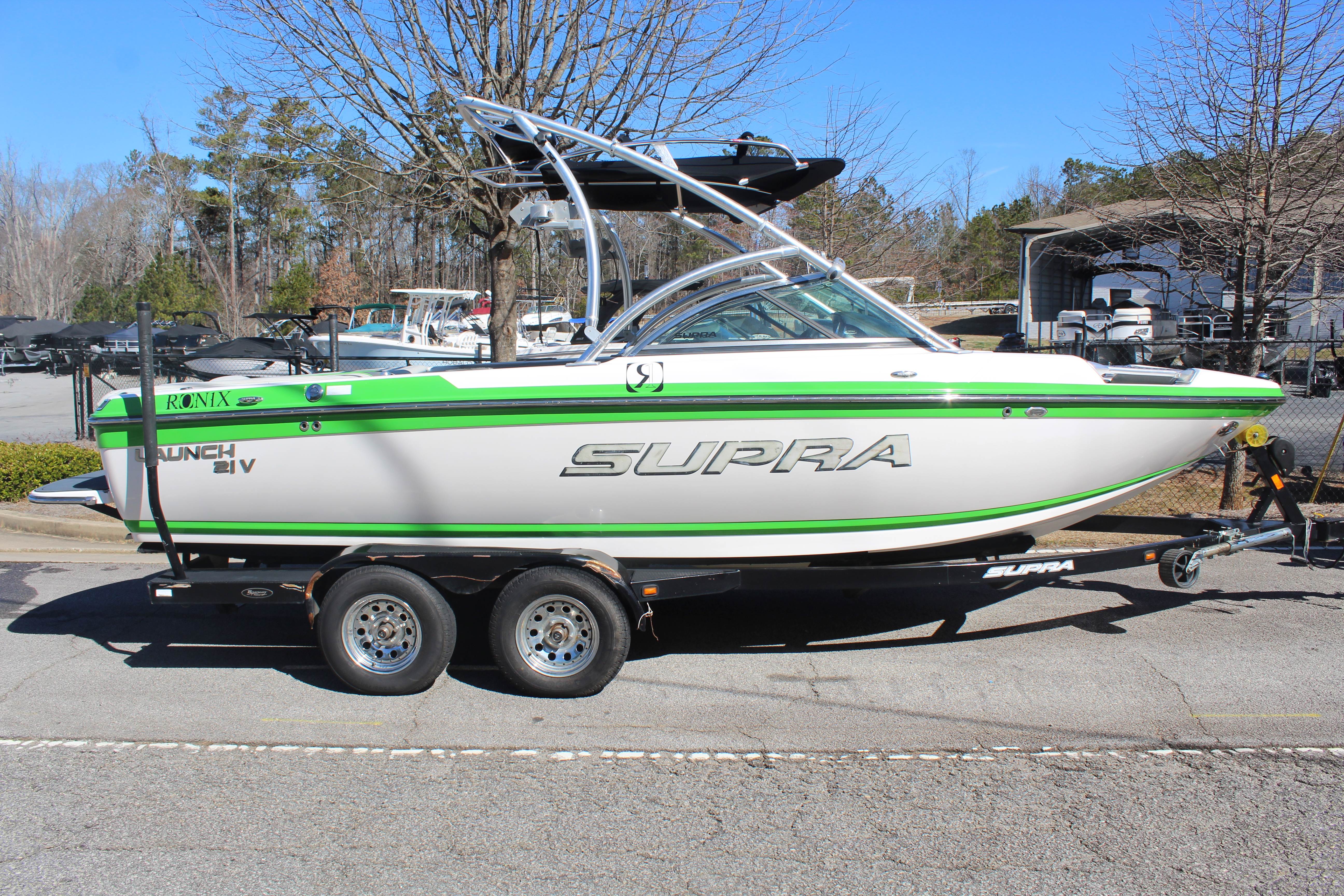 2010 SUPRA 21V