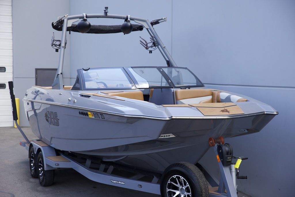 2022 Axis Wake Research A24