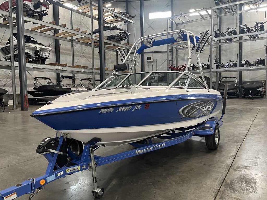 2003 MasterCraft X-10