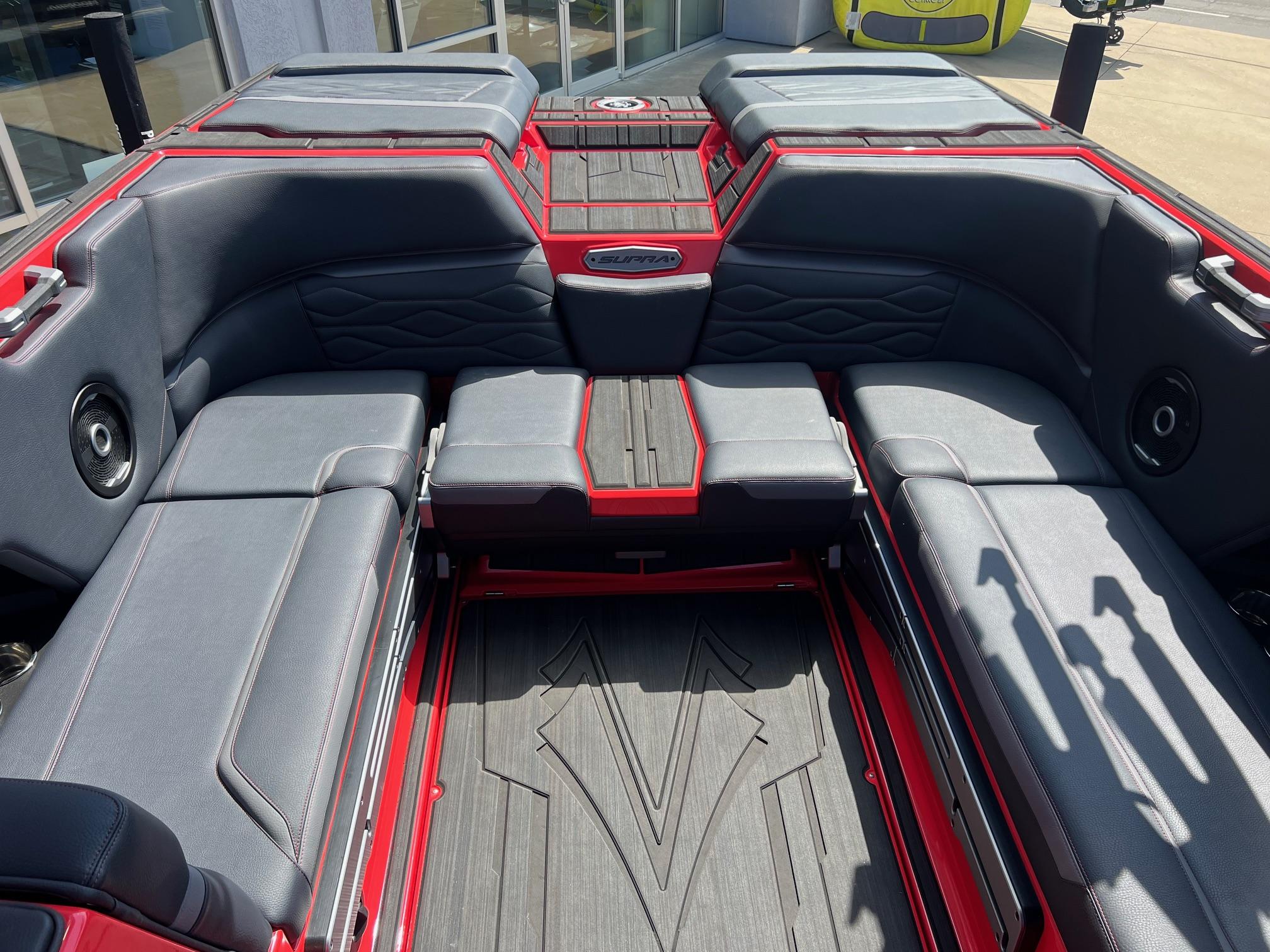 2025 SUPRA SL450 LOADED WITH POWER BIMINI PLUS