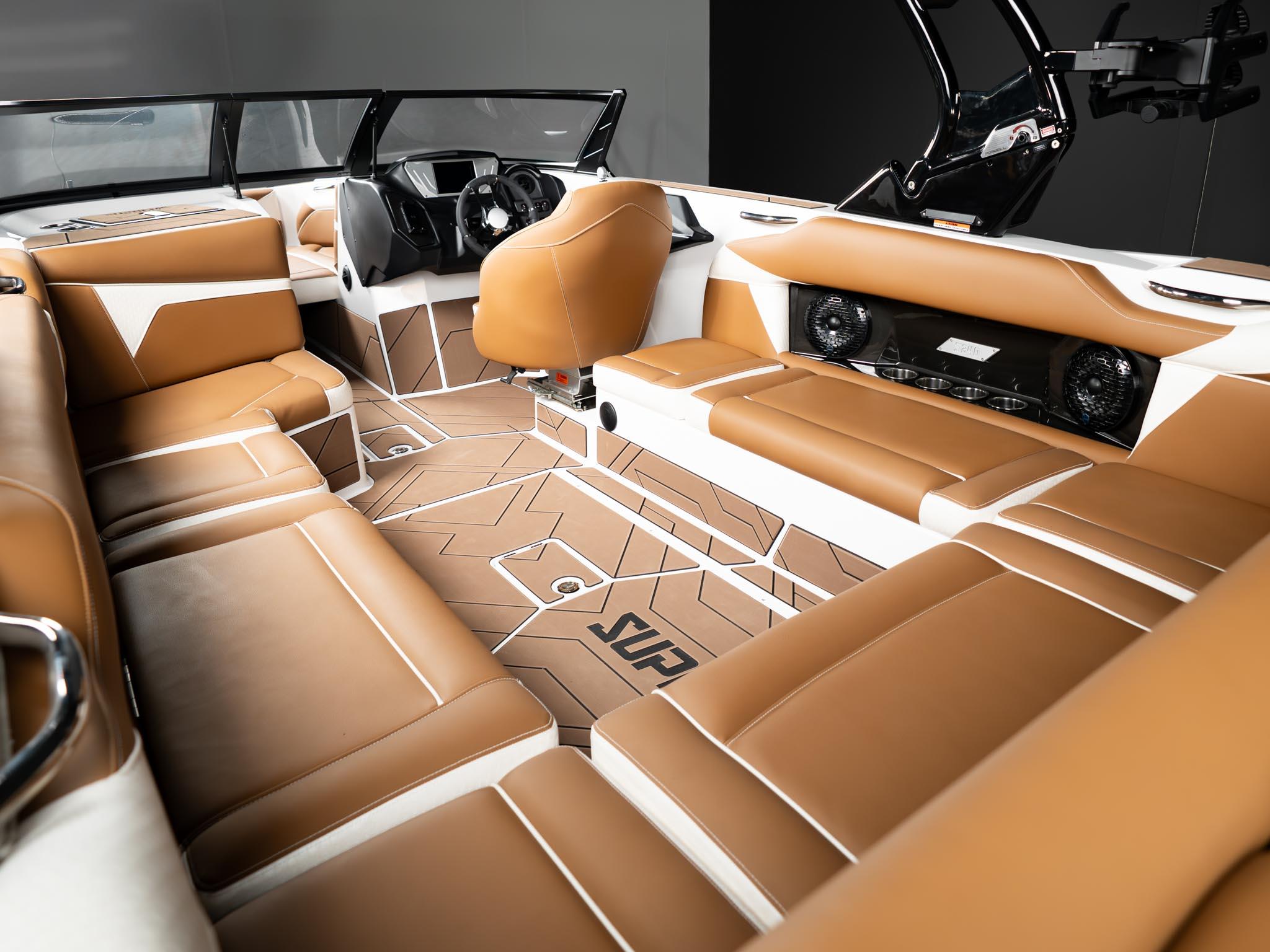 2025 Supreme S240 White Frost / Castano Brown Interior Icon