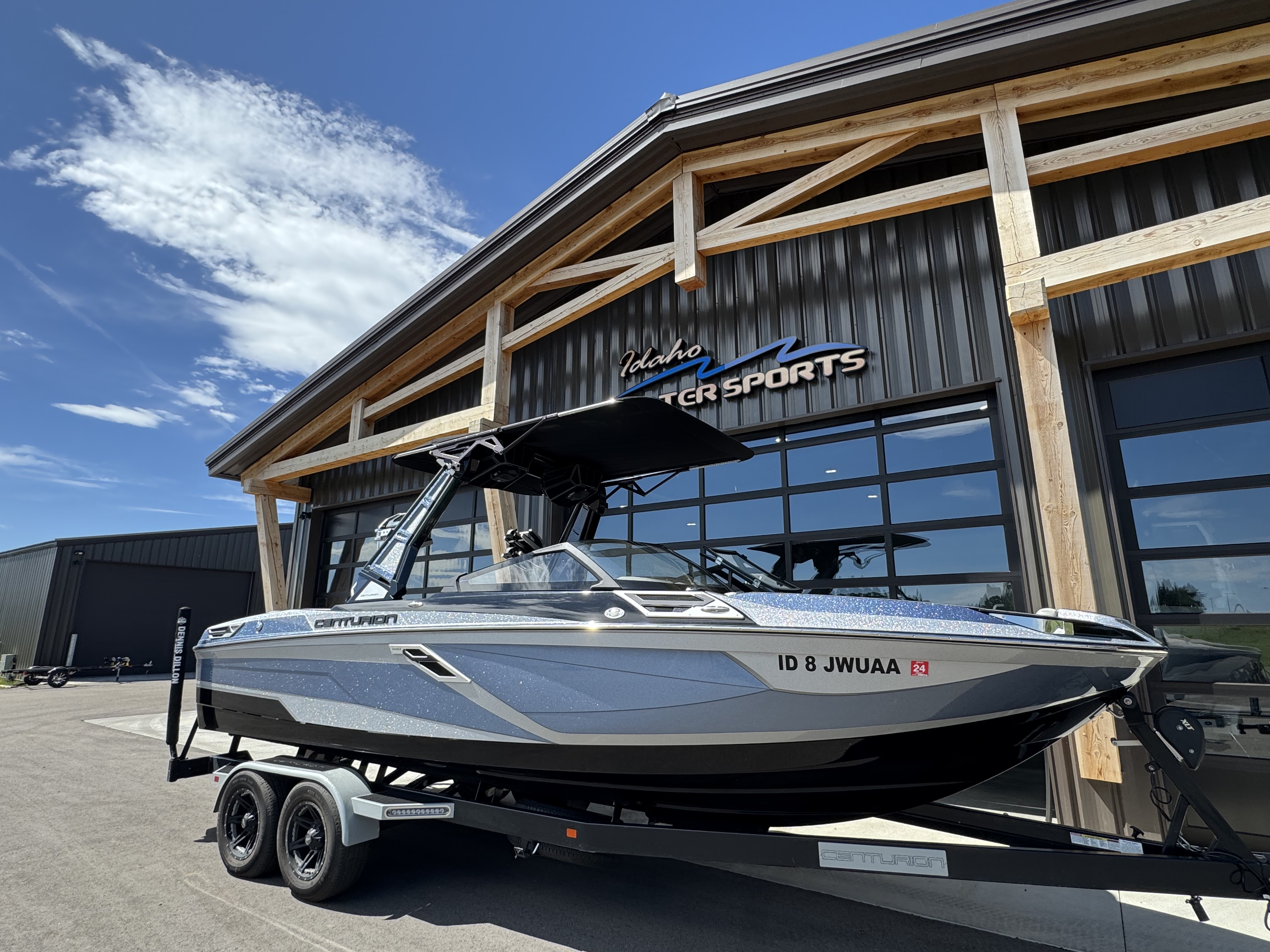 2021 Centurion Boats RI245