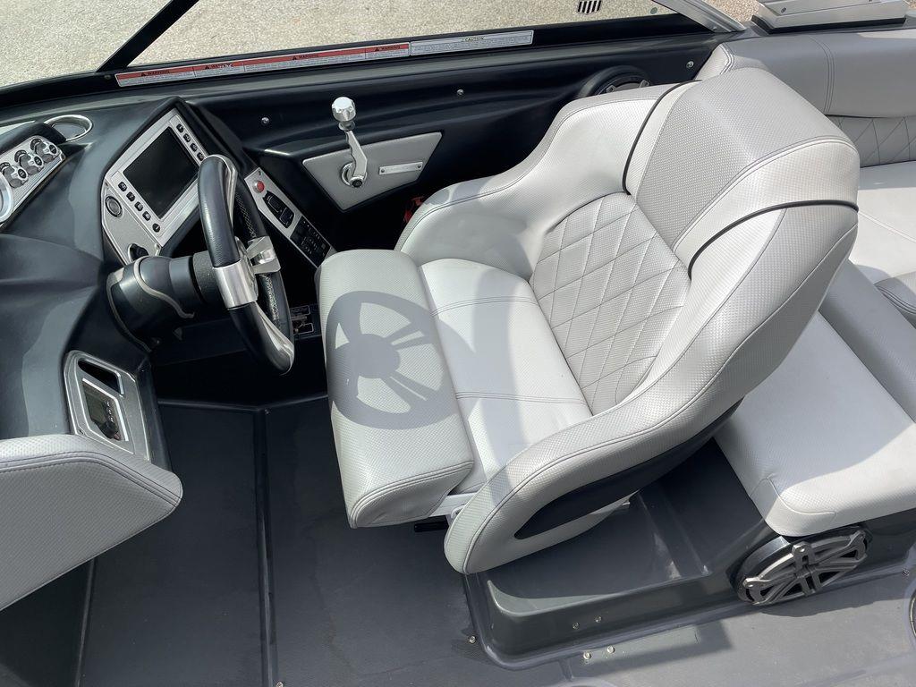 2015 MasterCraft X46