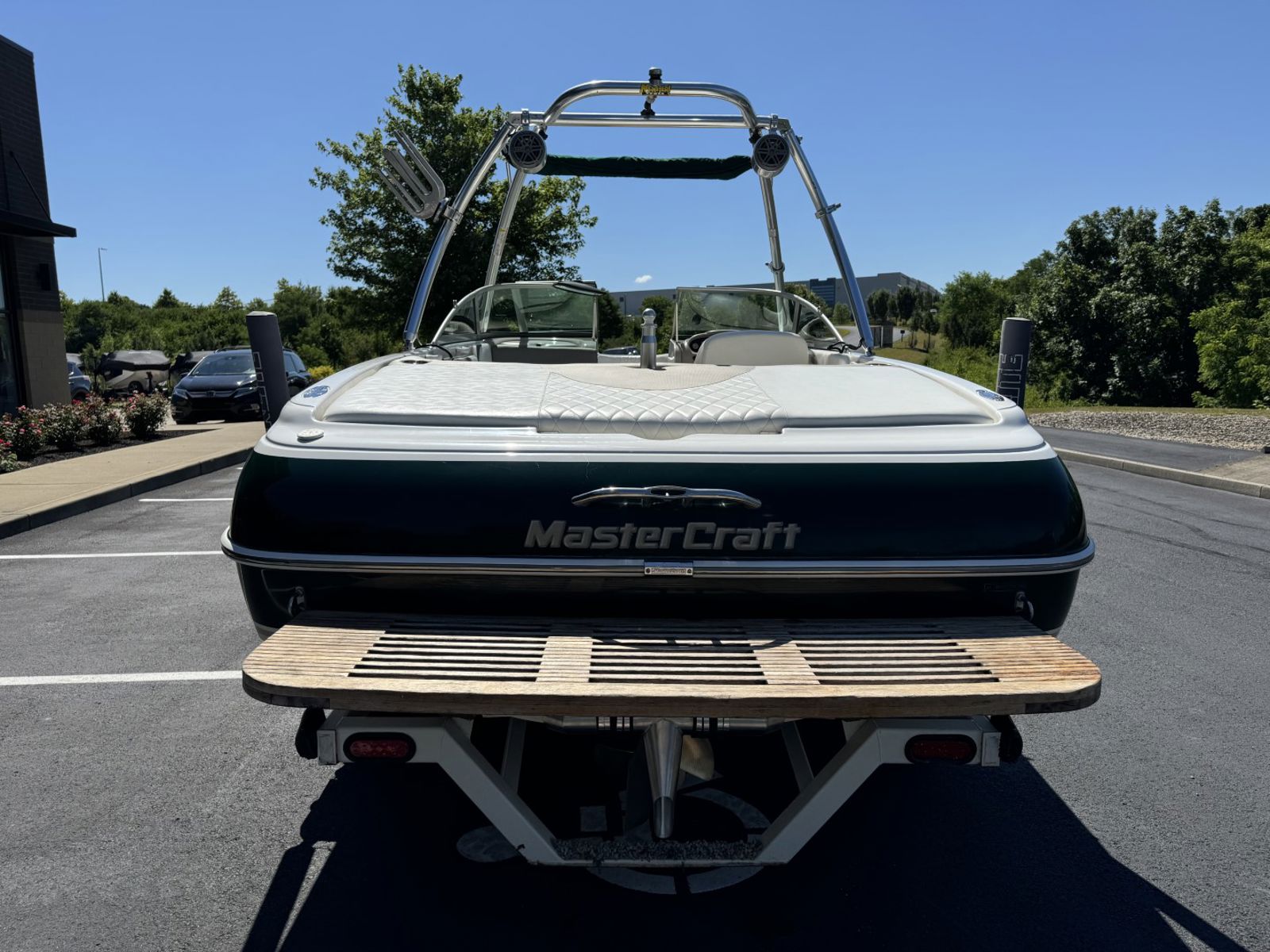 2000 MasterCraft Maristar 230V