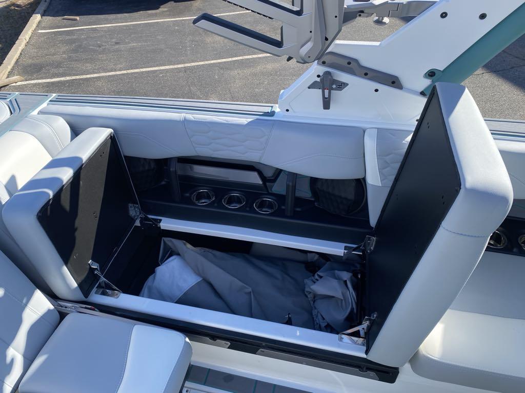 2025 Malibu Wakesetter 24 MXZ