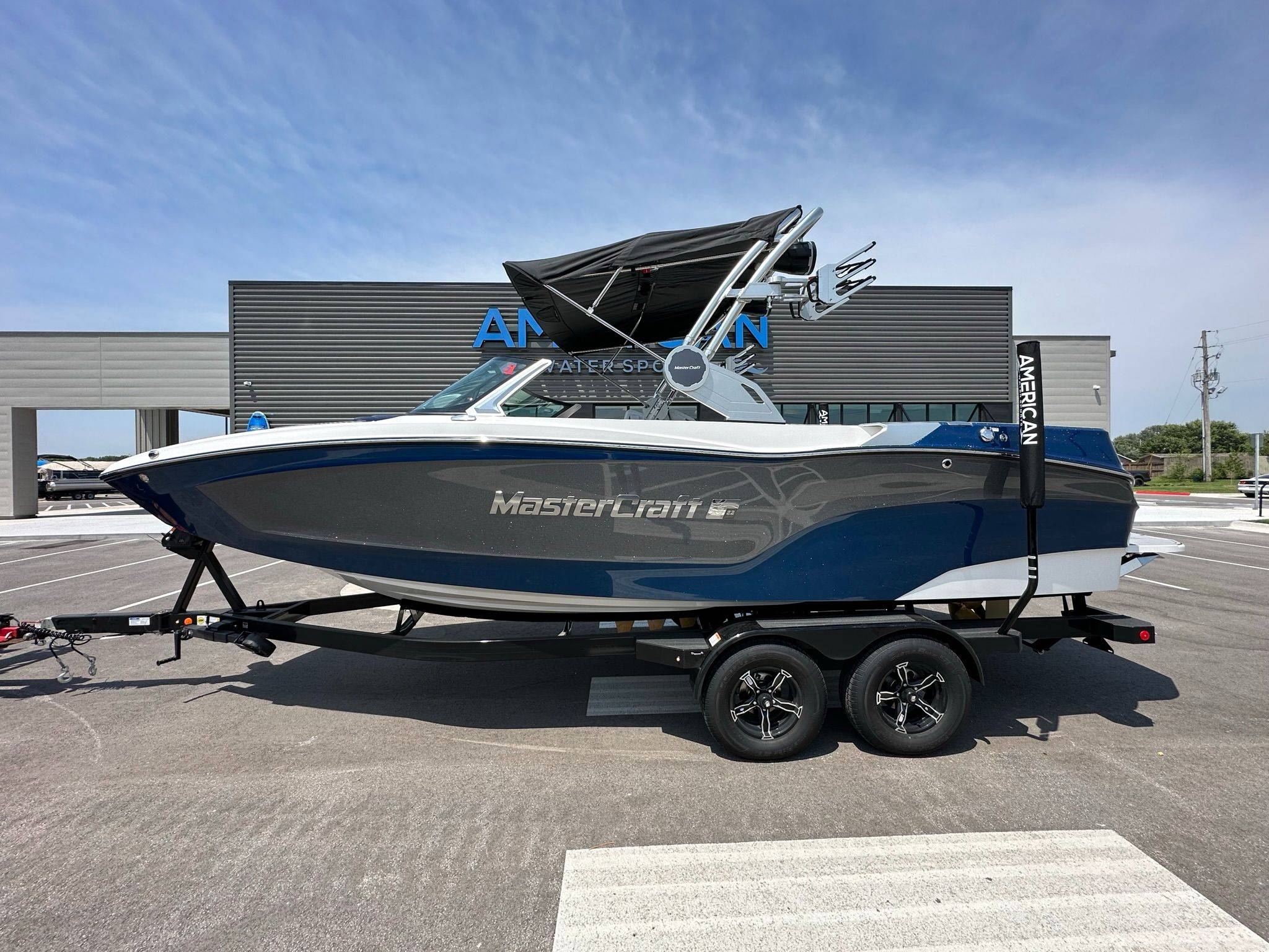 2024 Mastercraft XT22