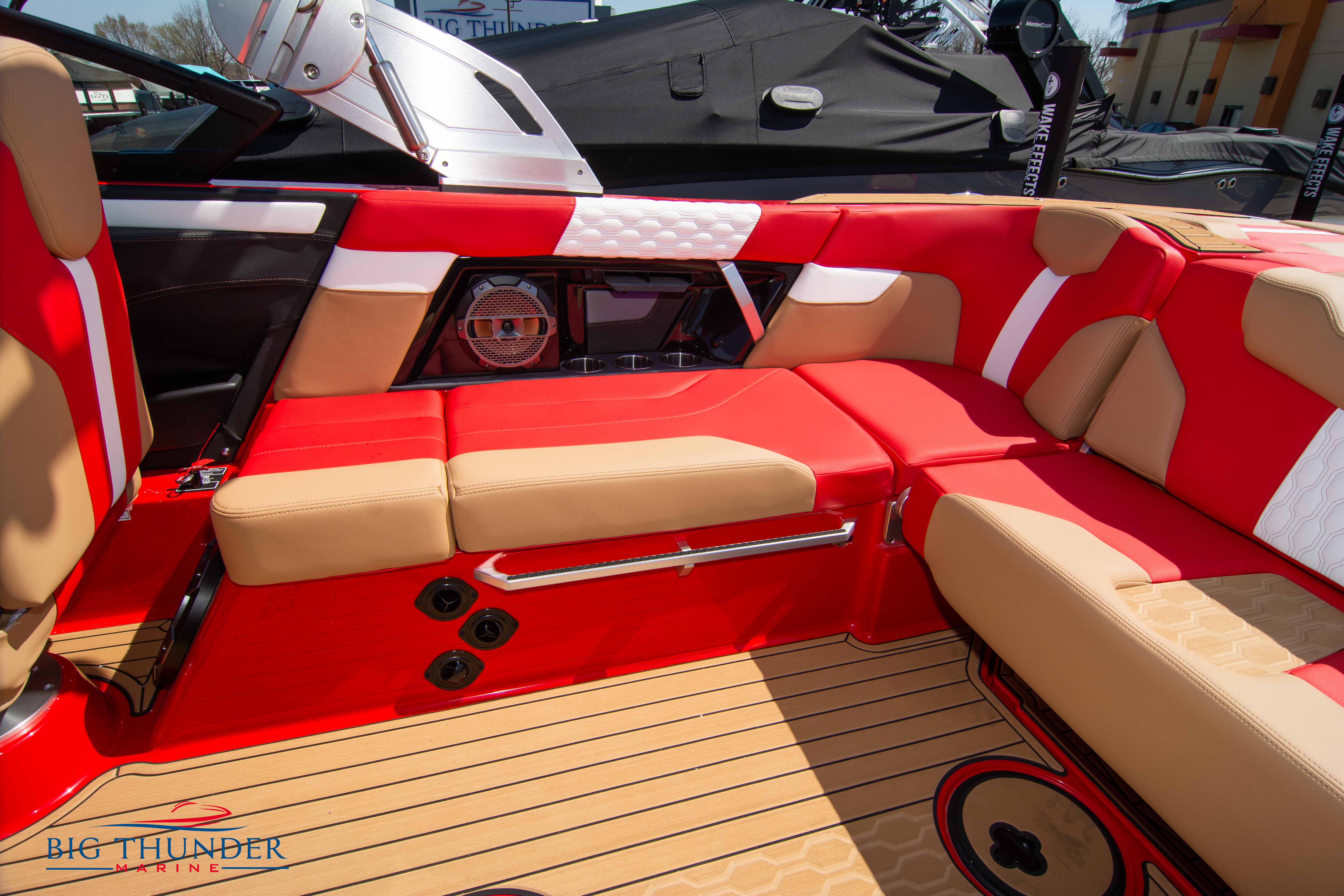 2022 Mastercraft XT23