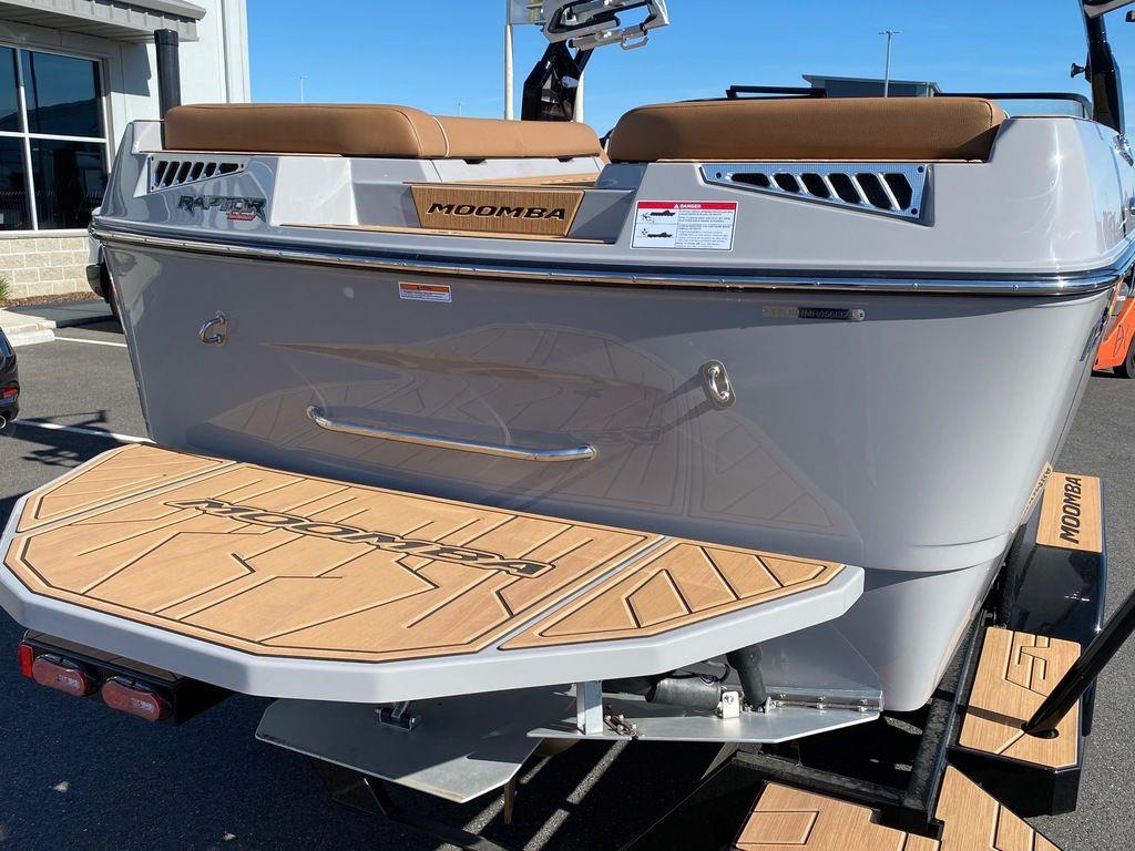 2024 MOOMBA Mojo