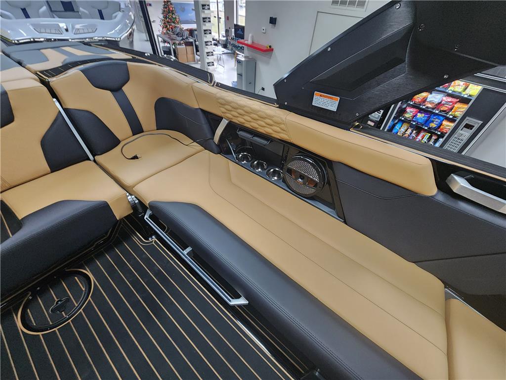 2024 Mastercraft XT-23 | 209111