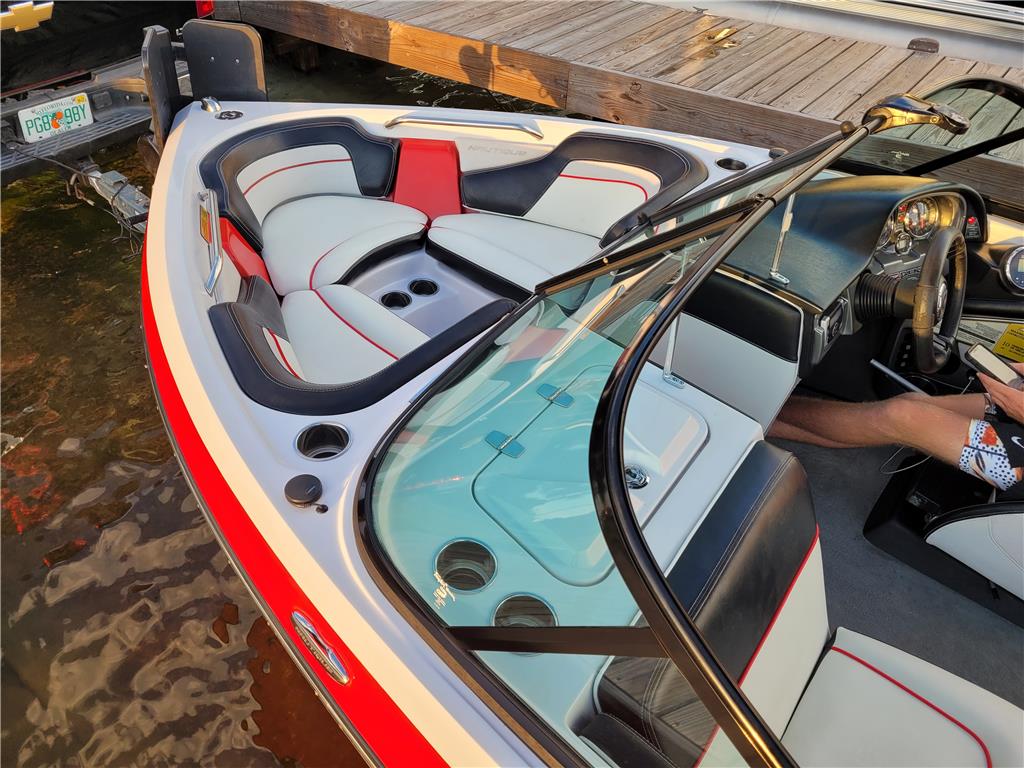 2014 Nautique Sport 200