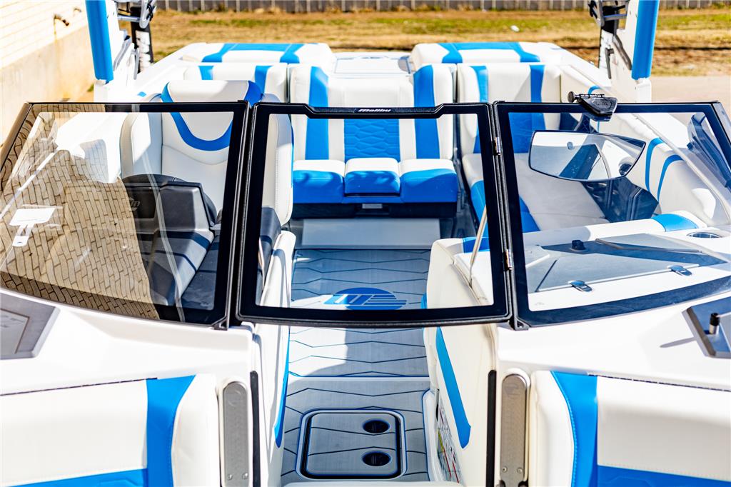 2024 Malibu 23 MXZ