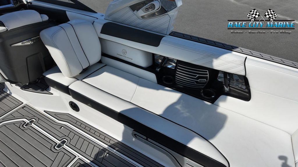 2016 Nautique G25