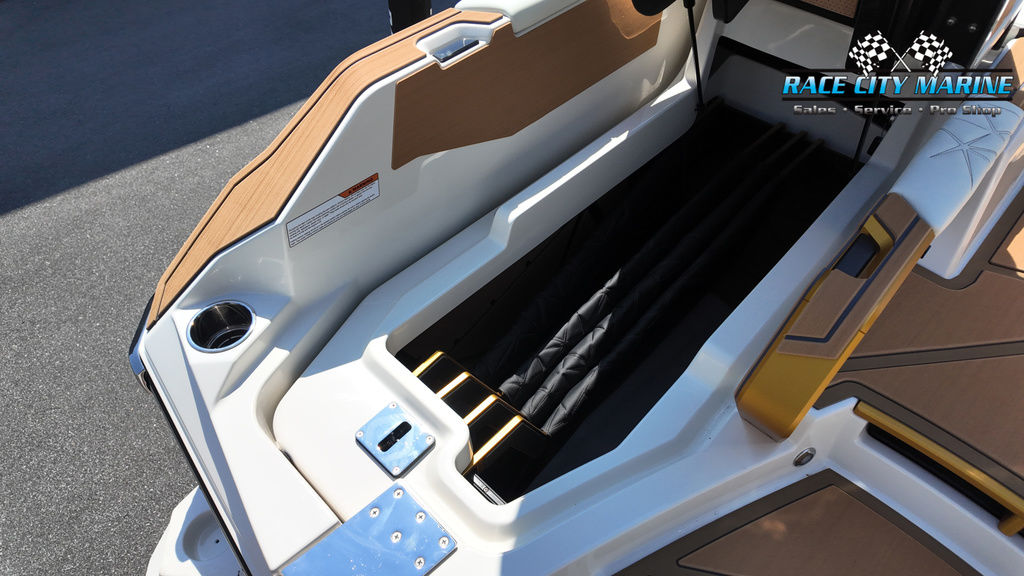 2025 Nautique P23
