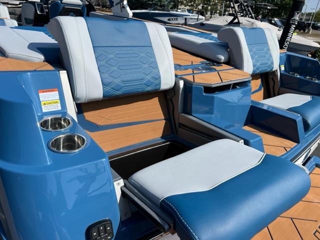 2024 Malibu 26 LSV *Huge MSRP Discount- New*