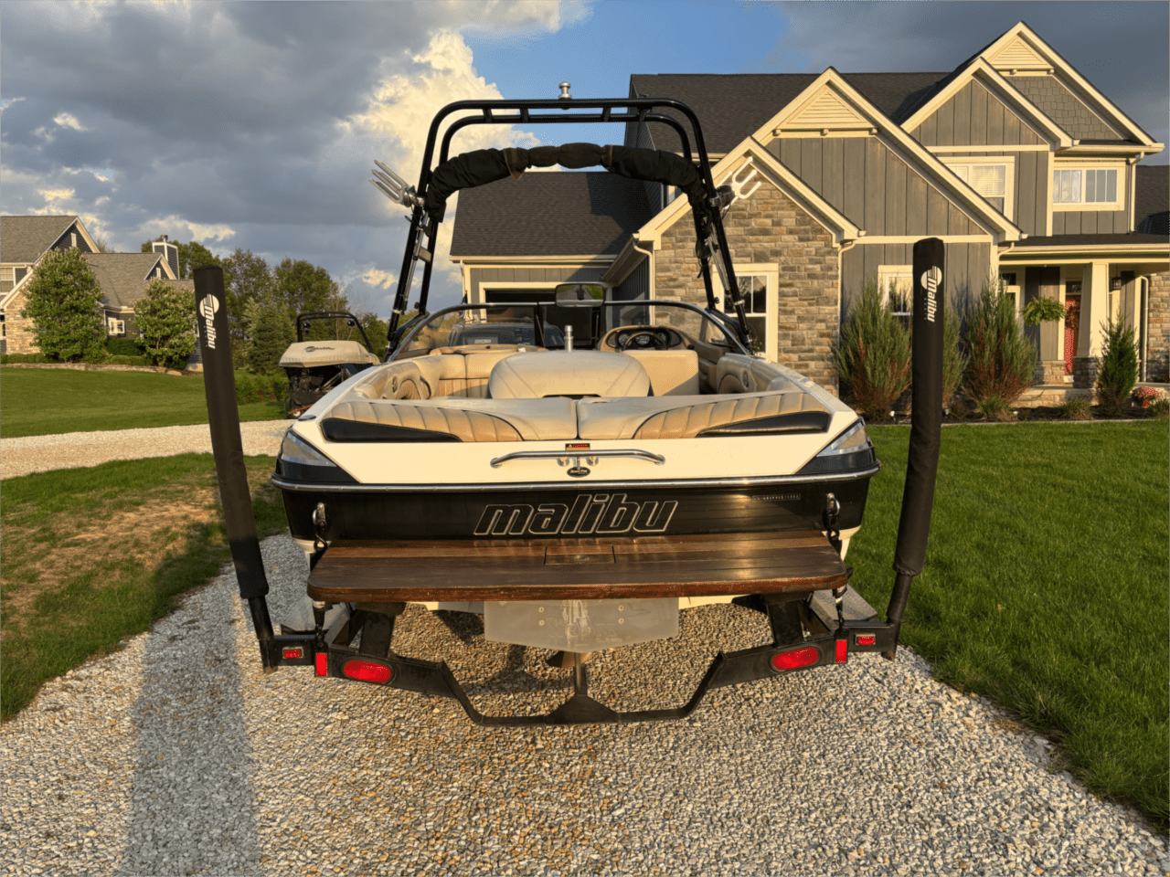 2003 Malibu Response lxi with Eagle Trailer 