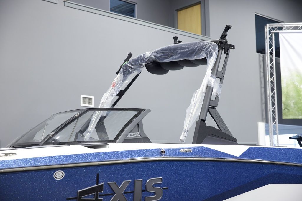 2025 Axis Wake Research A245