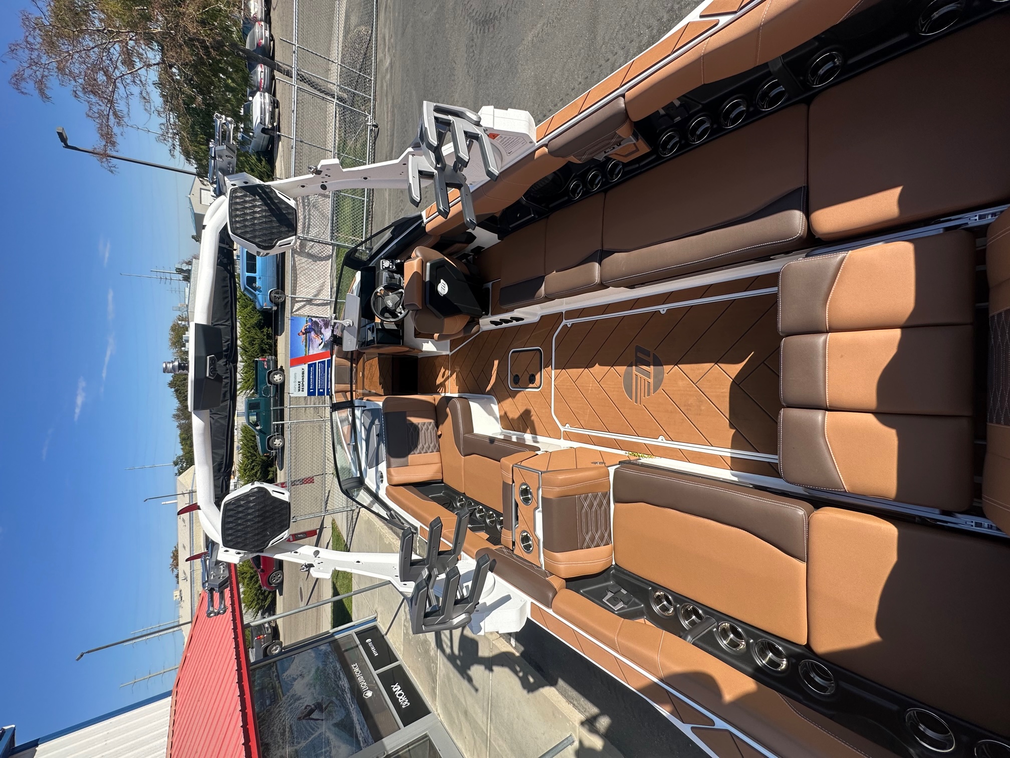 2025 Malibu Boats 26 LSV