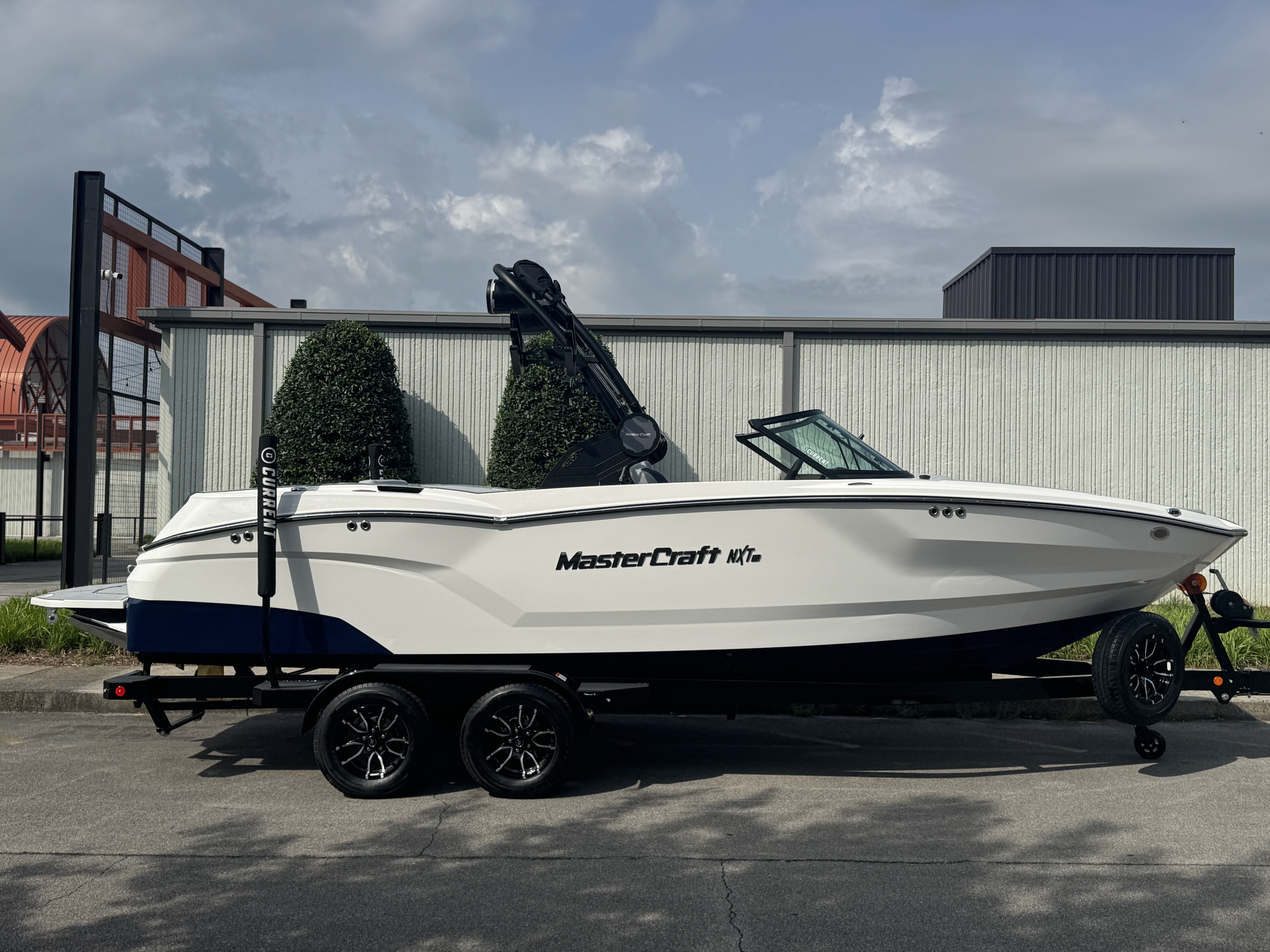 boat.Title