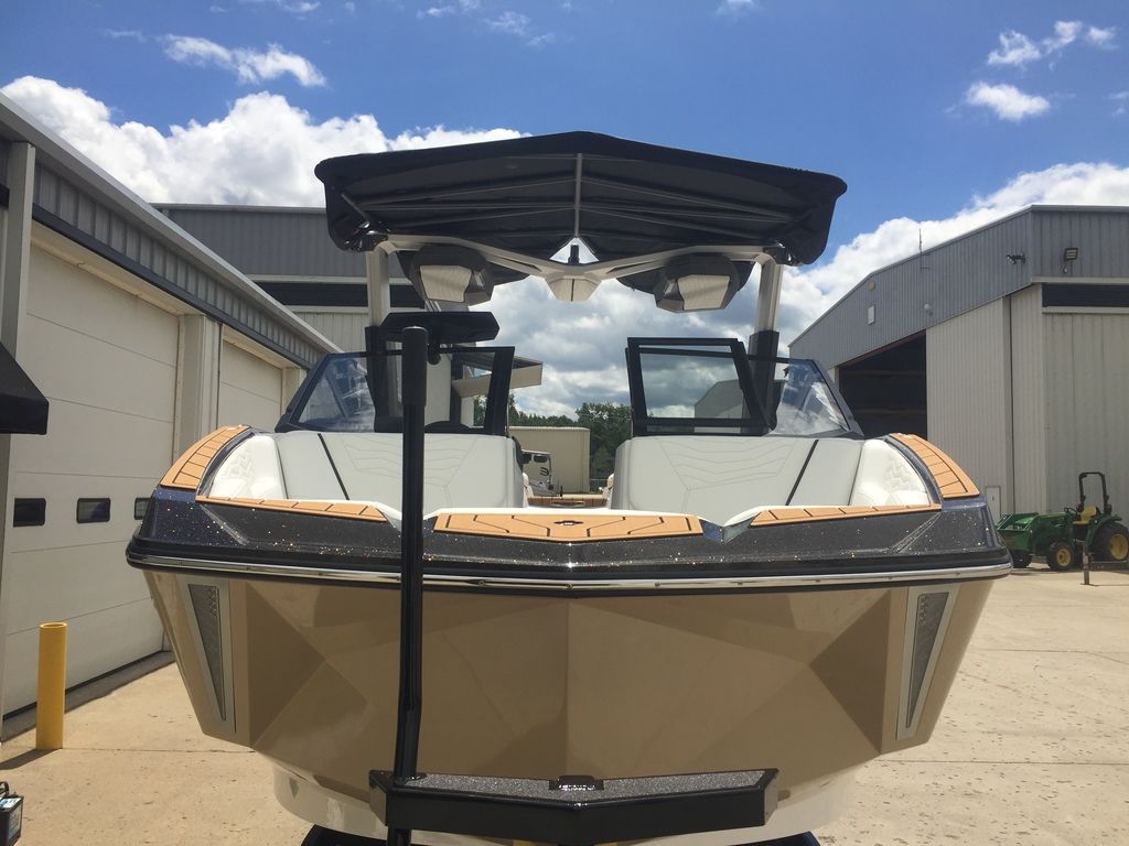 2025 Nautique Super Air Nautique G23 Icon
