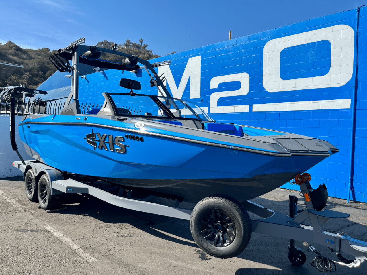 boat.Title