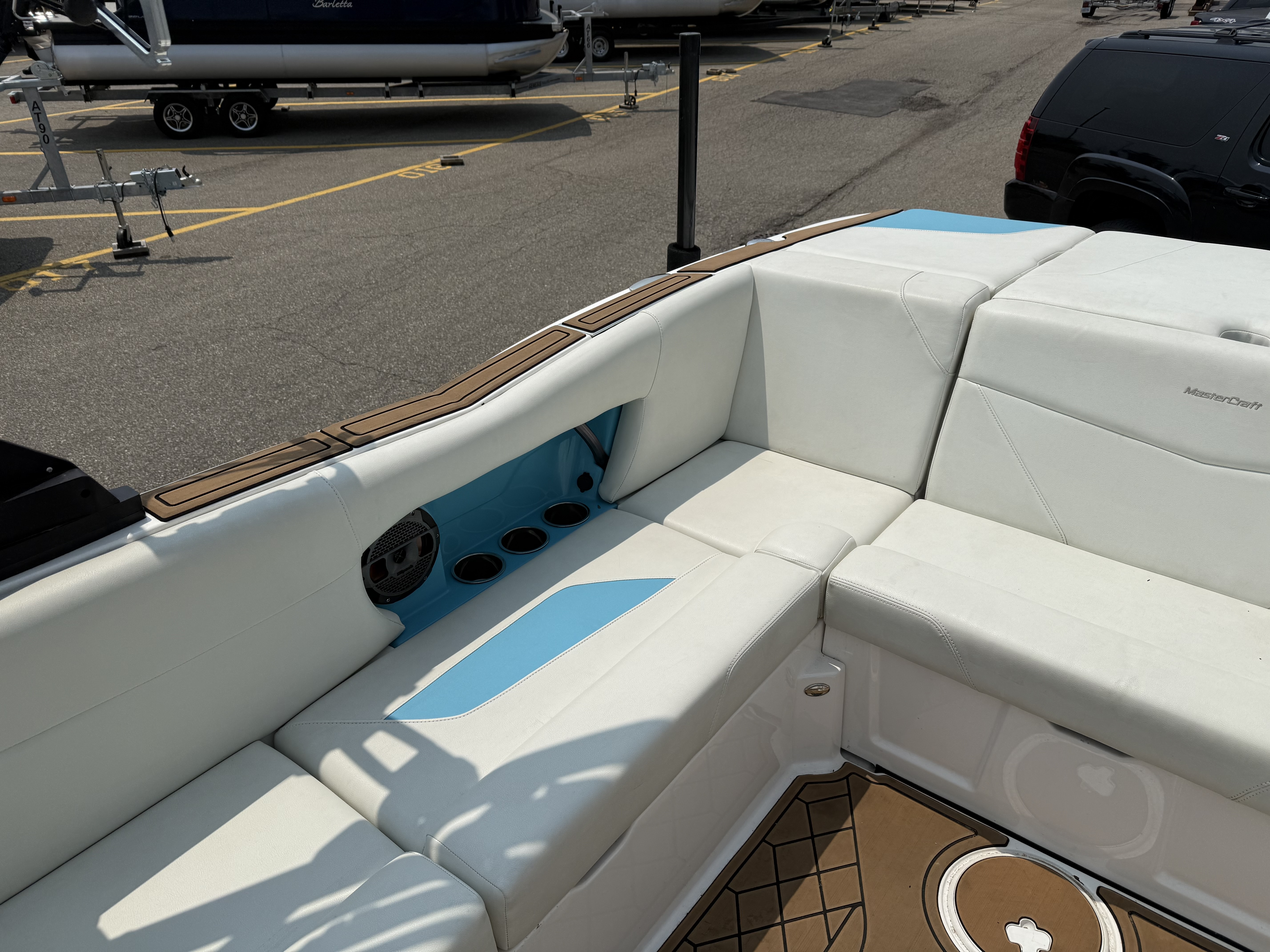 2021 MasterCraft NXT24