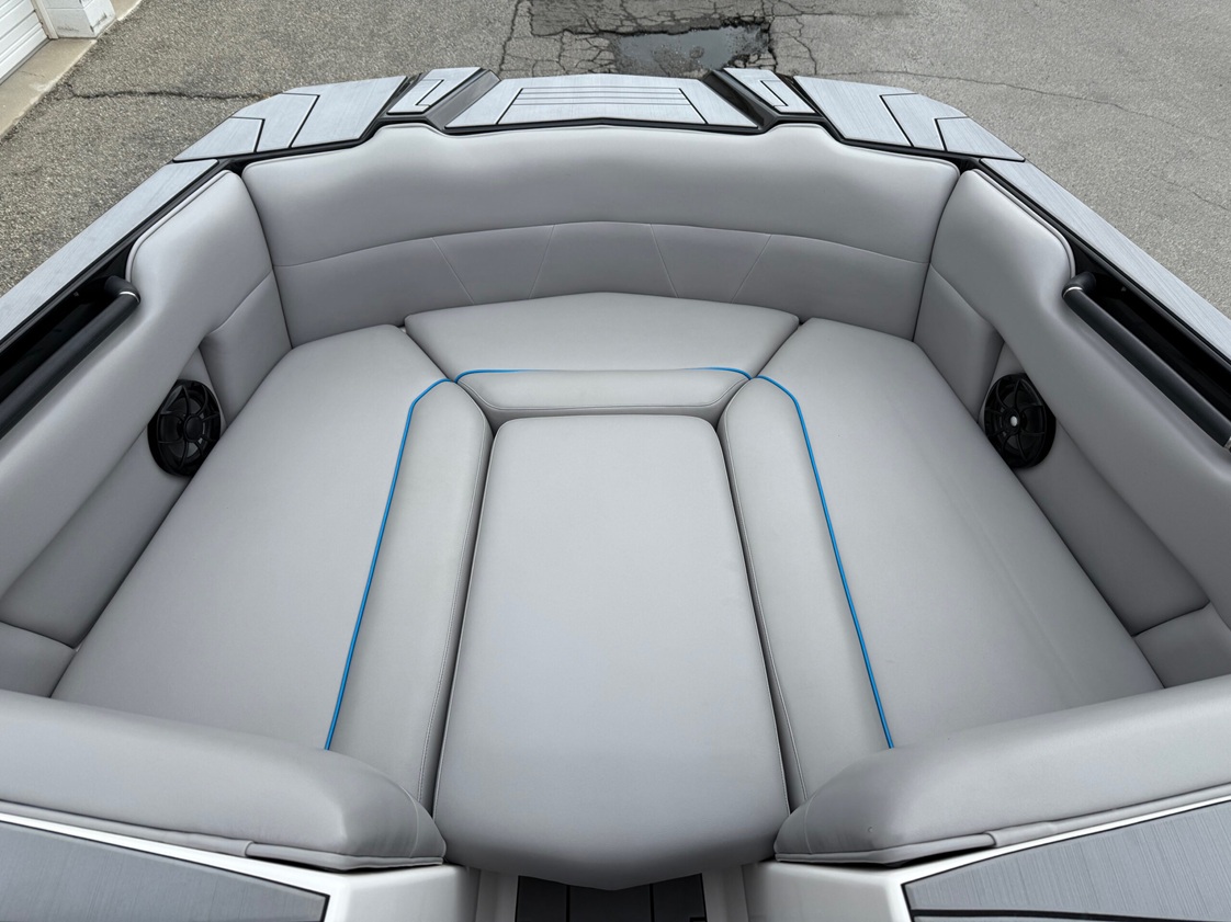 2024 Moomba Max
