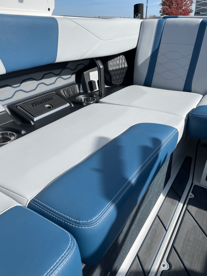 Malibu Wakesetter 23LSV