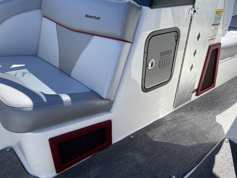 2016 MasterCraft X23
