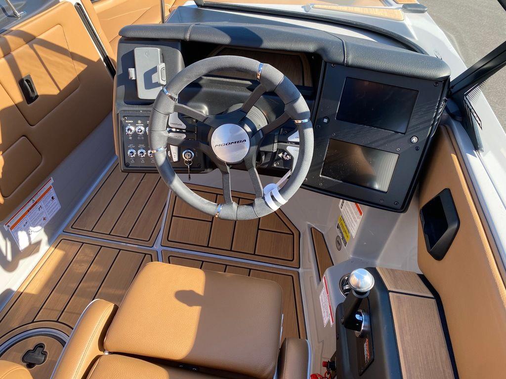 2024 MOOMBA Mojo