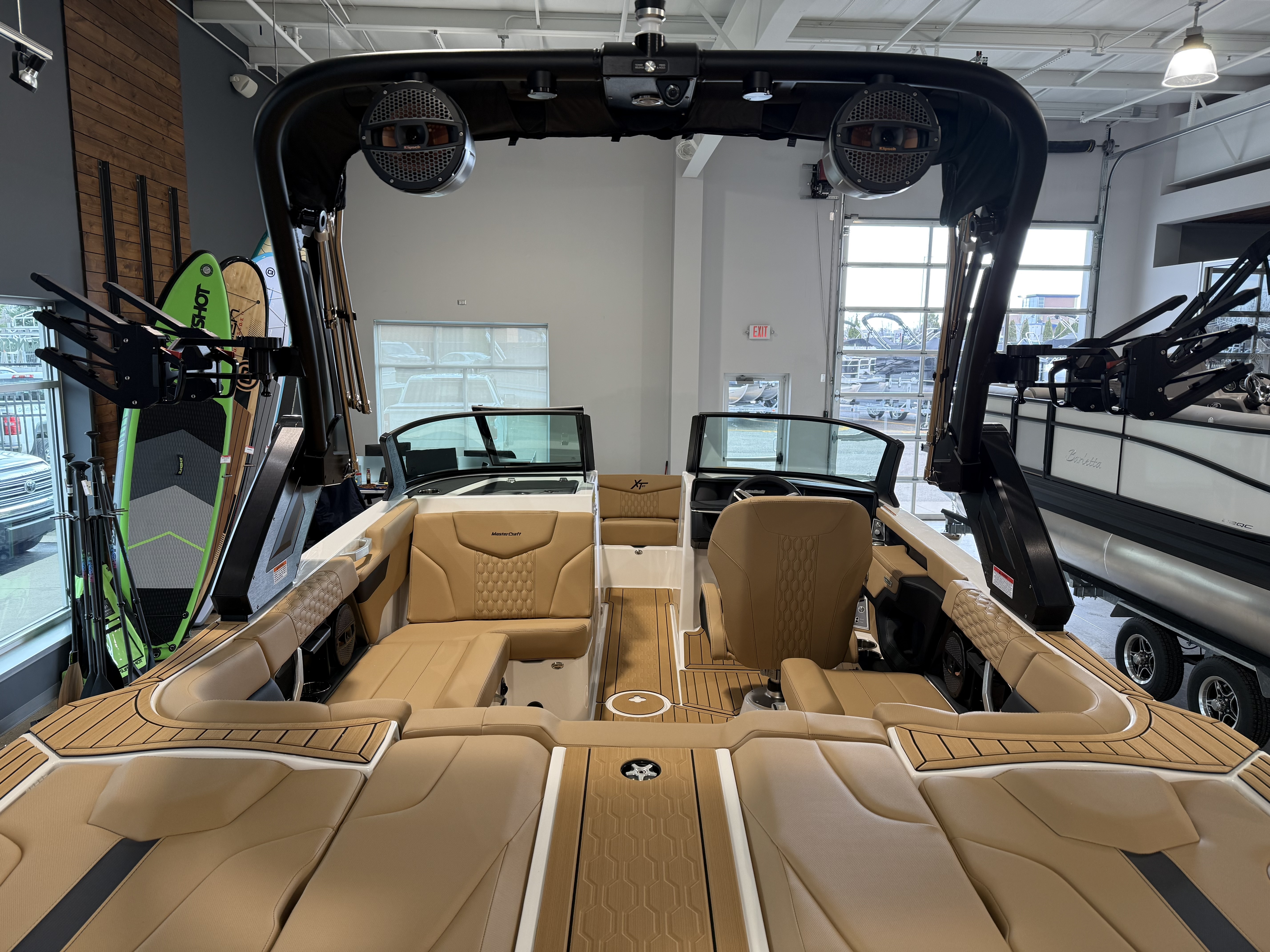 2025 MasterCraft XT20