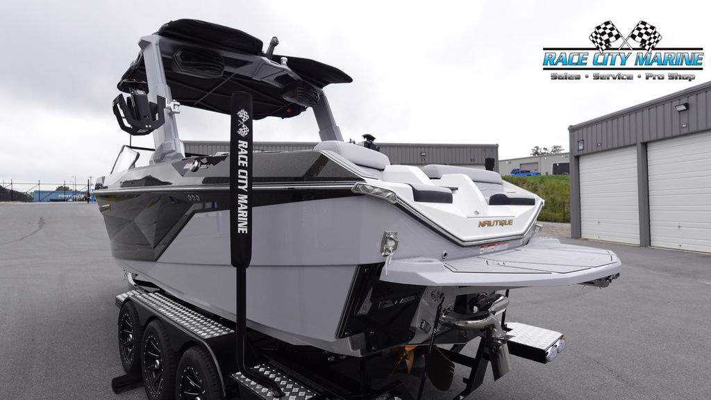 2025 Nautique G23