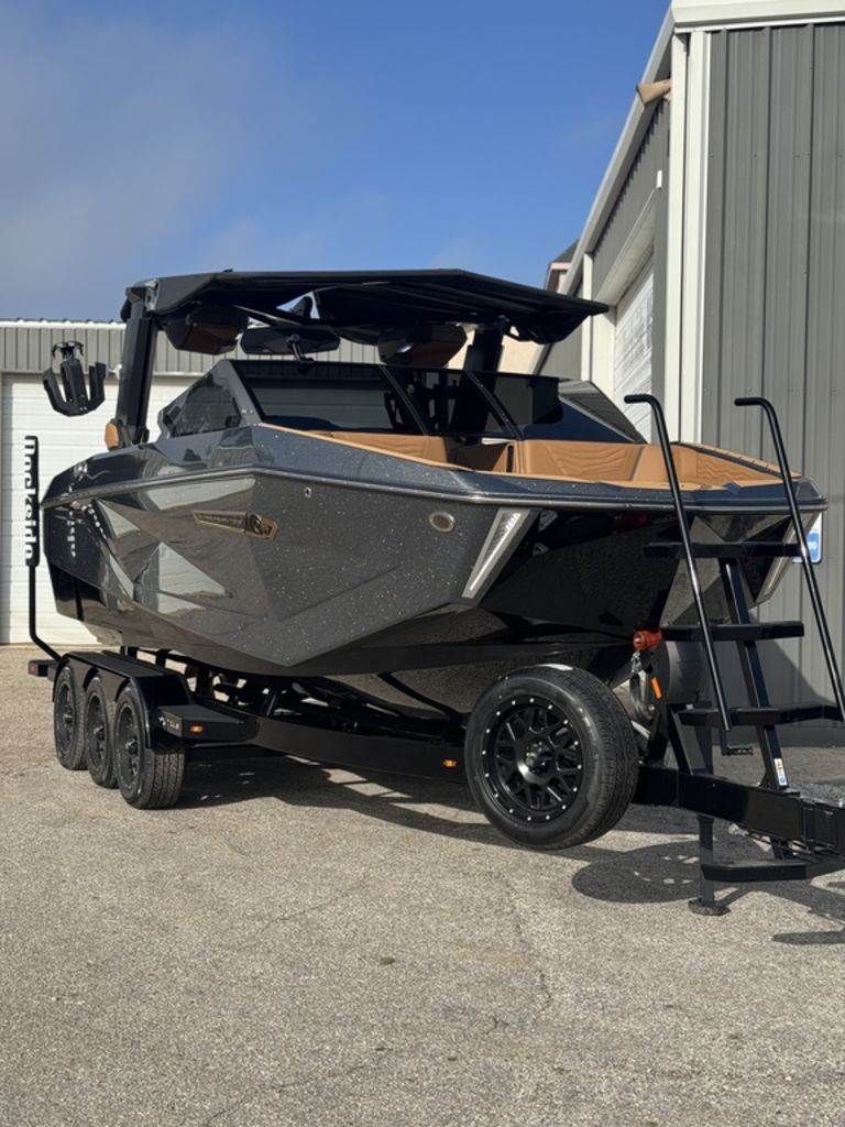 2025 Nautique Super Air Nautique G23