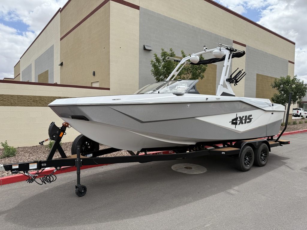 2025 Axis Wake Research T235