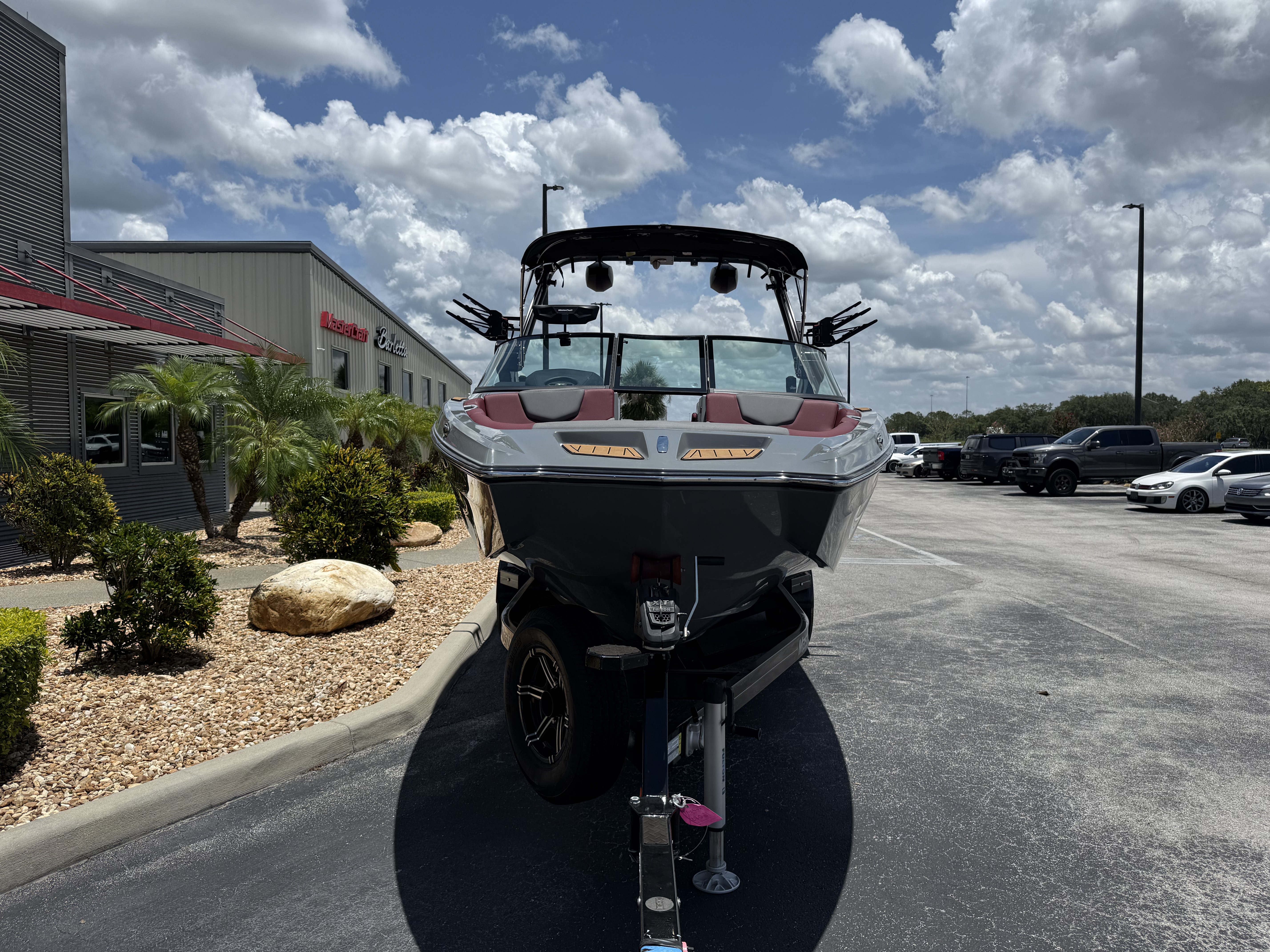 2022 MasterCraft XT24