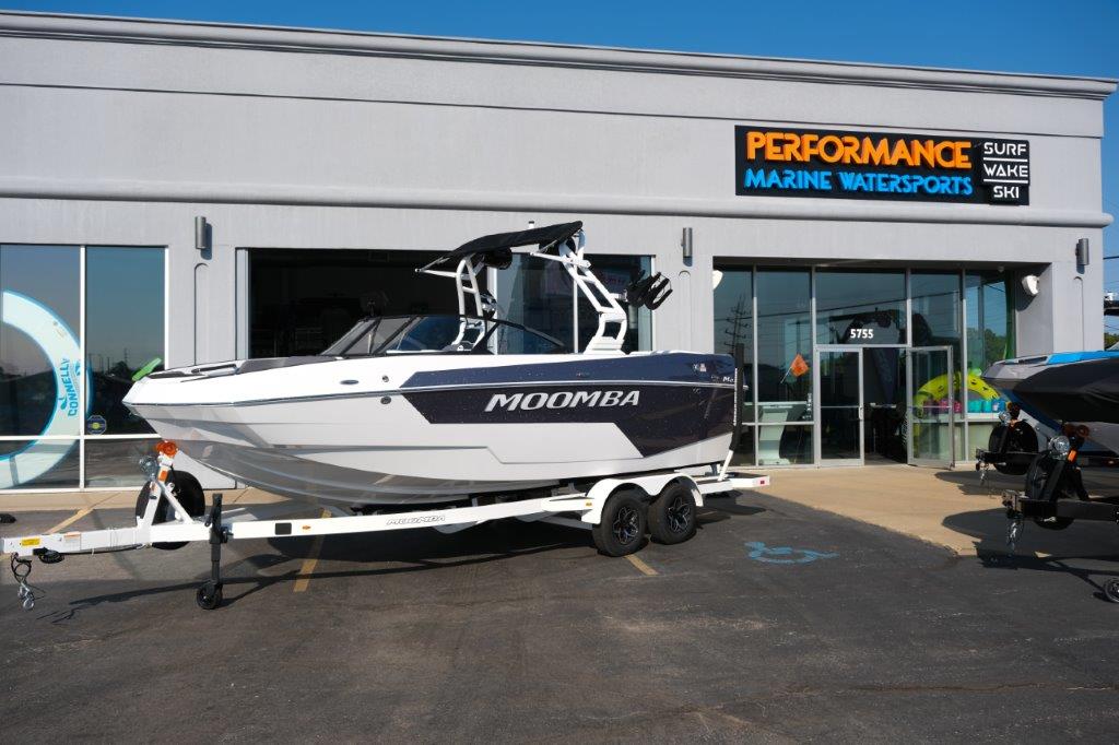 2025 MOOMBA Max