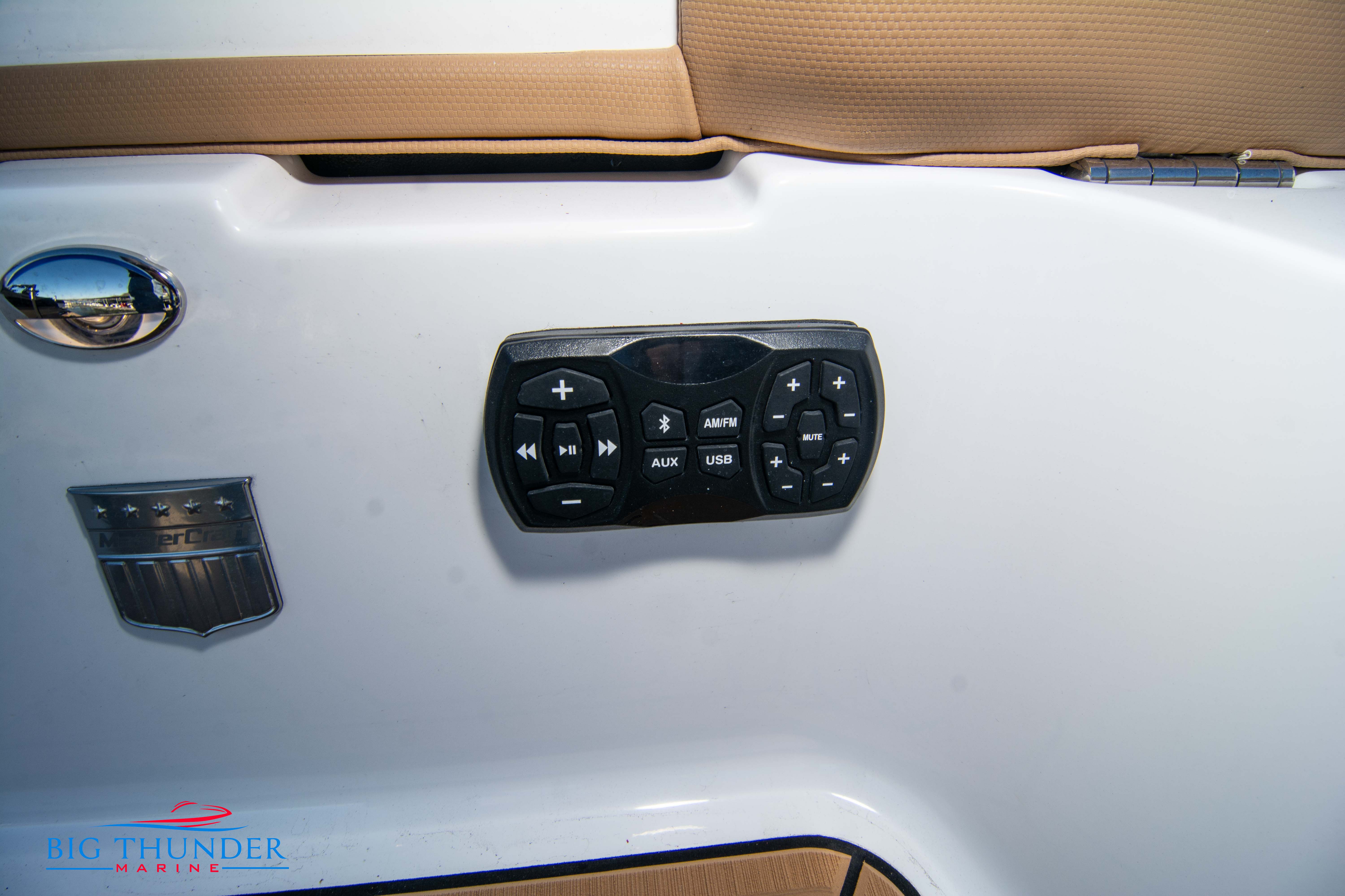 2023 Mastercraft XT24