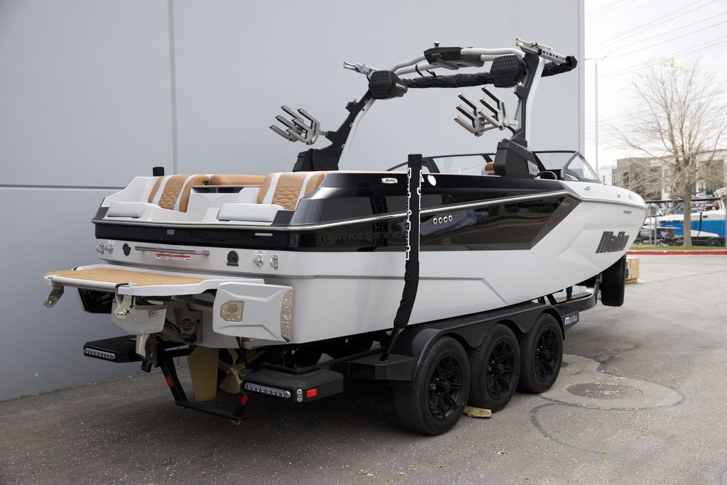 2025 Malibu Boats 24 MXZ